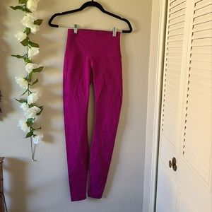 Lululemon pink workout leggings size 4